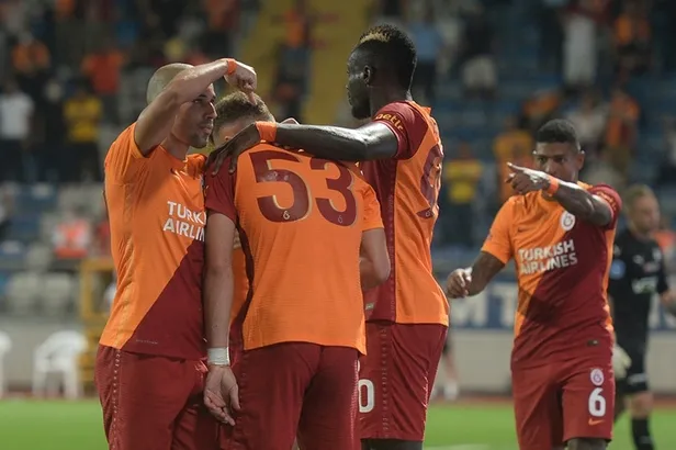 galatasaray-kasimpasa-canli-izle-3-kasim-2023-gs-kasimpasa-maci-kesintisiz-sifresiz-full-hd-1080p-bein-sports-1699026256421.jpg Galatasaray Kasımpaşa MAÇ SONUCU: 2-1 | ÖZET-3