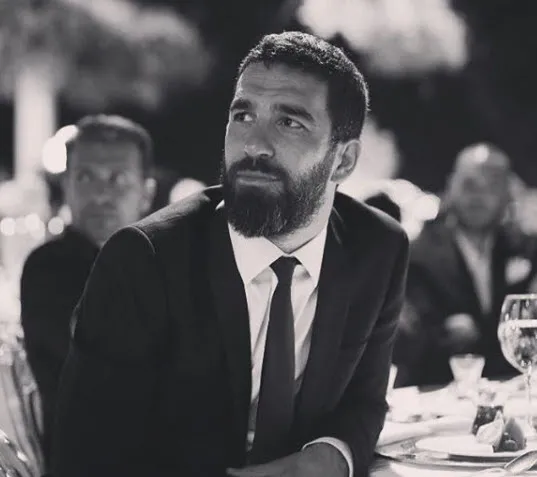 Galatasaray transfer iddialarını yalanlamıştı! Arda Turan'dan imalı paylaşım | Galatasaray transfer haberleri-3