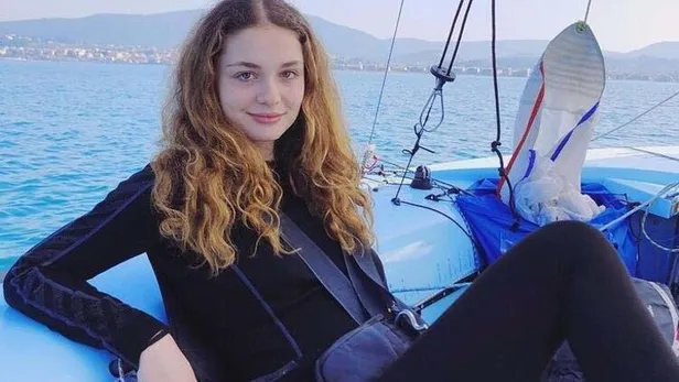 kadir-dogulu-neslihan-atagul-bosandi-mi-neden-ayriliyor-kadir-dogulu-serra-ariturk-ile-ask-mi-yasiyor-1638337418911.jpg Kadir Doğulu Neslihan Atagül boşanıyor mu? Kadir Doğulu Neslihan Atagül ayrılıyor mu?-5