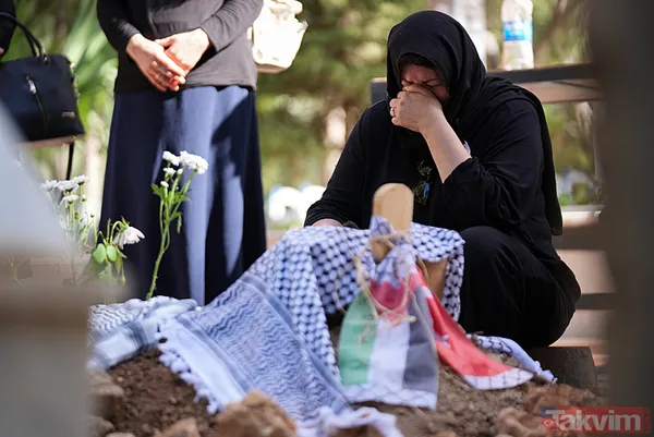 Ayşenur Ezgi Eygi son yolculuğuna uğurlandı! Vatandaşlar İsrail'e lanet yağdırdı: Kanı yerde kalmayacak - 14