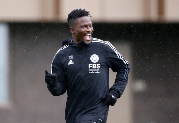 caglarin-partneri-kartala-besiktasa-surpriz-isim-1656575788500.jpg Çağlar'ın partneri Kartal'a! Beşiktaş'a sürpriz isim...-3