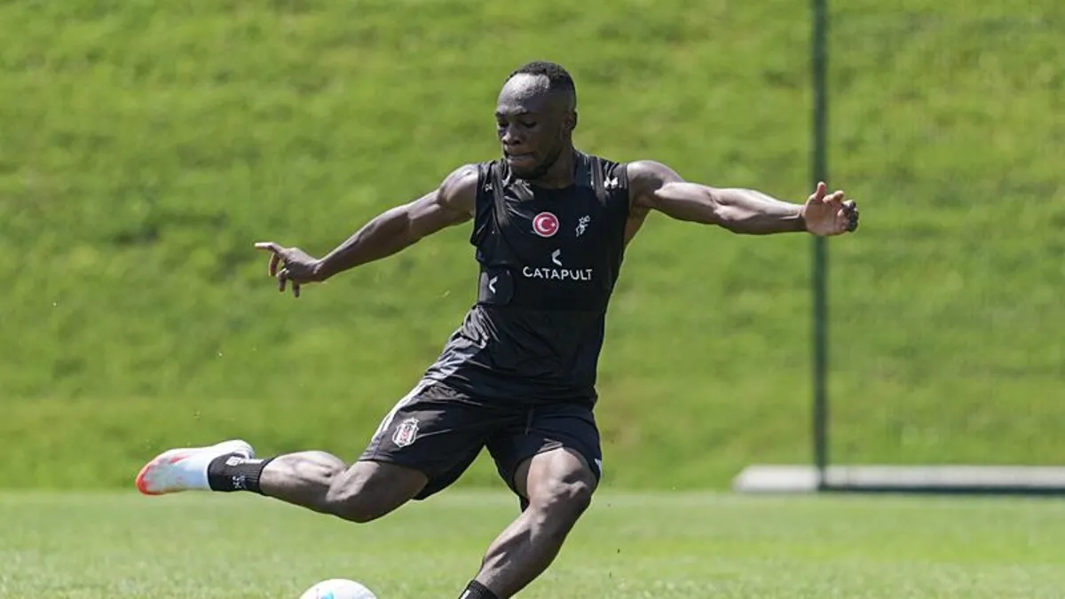 Jackson Muleka'ya Arabistan kancası!