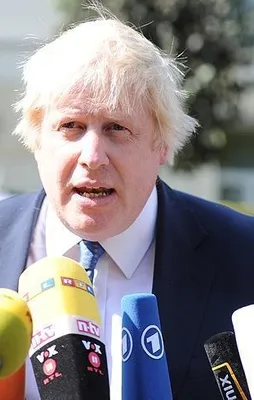 İngiltere Dışişleri Bakanı Johnson: Putin Esed rejiminin tabancasını ateşliyor