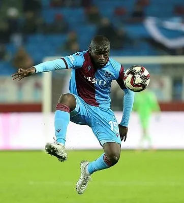 Son dakika: Trabzonspor'un Göztepe kafilesi belli oldu!-19