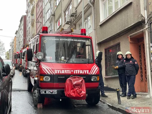 İstanbul'da panik anları! Şişli'de yer altı kabloları yandı bina tahliye edildi - 9
