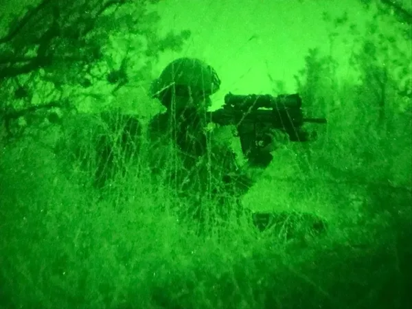 teror-orgutu-pkkya-pence-kilit-operasyonuyla-darbe-teroristlere-bomba-yagiyor-1650262397384.jpg Terör örgütü PKK'ya 'Pençe-Kilit' operasyonuyla darbe! Teröristlere bomba yağıyor-8