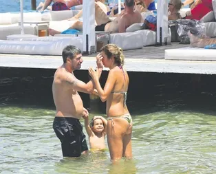 Göbeği ’Ümit’siz!