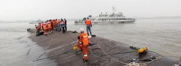 Çinde gemi kazası! Çok sayıda kişi kayıp