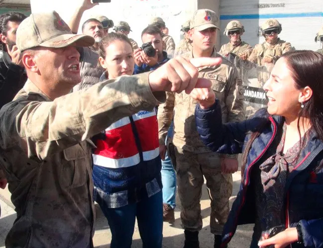 HDP’li vekillerin PKK eylemine geçit yok!