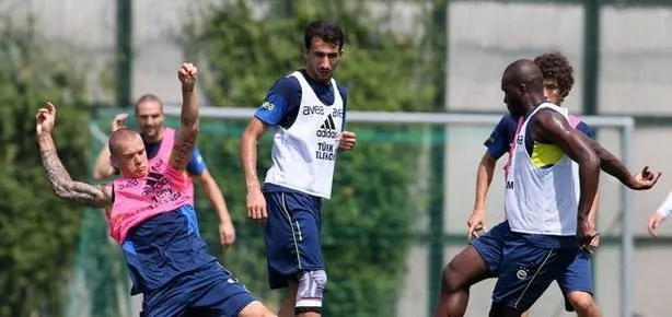 Selçuk Şahin mi Mehmet Topal mı?