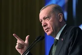 Başkan Erdoğan’dan iç muhasebe mesajı: Kongre sürecini başlatıyoruz | Yanlışta ısrar kaybettirir | Siyasette hava değişti