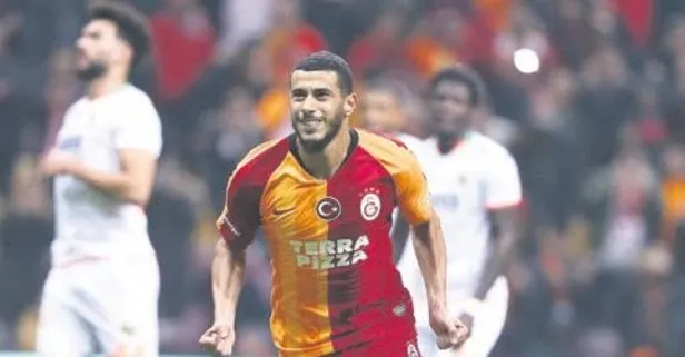 Belhanda takımda kalıyor