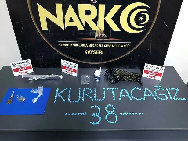 kayseride-uyusturucu-saticilarina-operasyon-33-gozalti-1667312221975.jpeg Kayseri'de uyuşturucu satıcılarına operasyon! 33 gözaltı-1