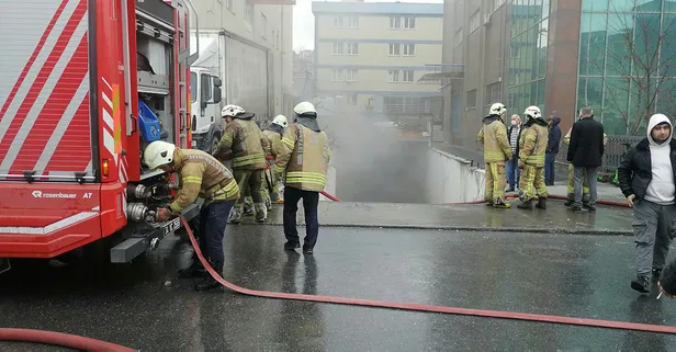 Beylikdüzü'nde elektrikli scooter üretimi yapan iş yerinde yangın