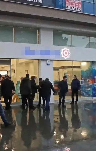 Bursa'da silahlı banka soygunu!