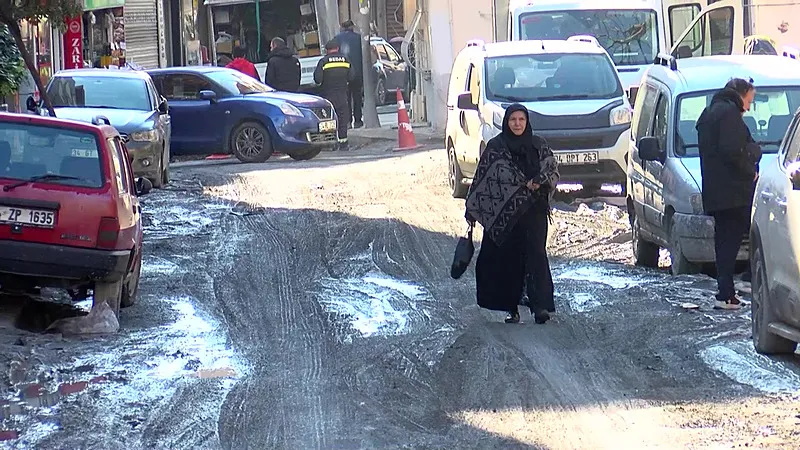 İBB ve İSKİ'nin altyapı çalışmaları Beyoğlu'nda esnafı mağdur etti (Fotoğraf: DHA)