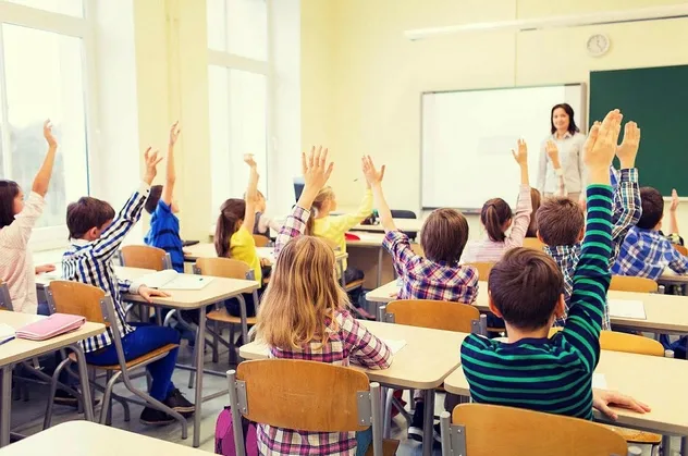 Eğitim öğretim yılı bugün sona erecek! Karnelere e-Okul üzerinden ulaşabilecek
