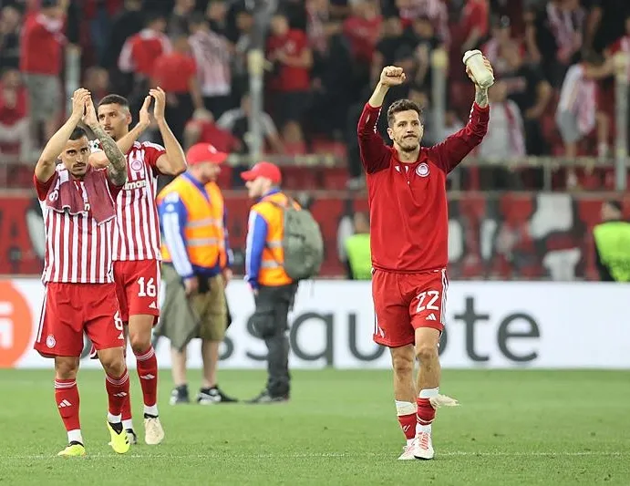 Olympiakos strese girdi
