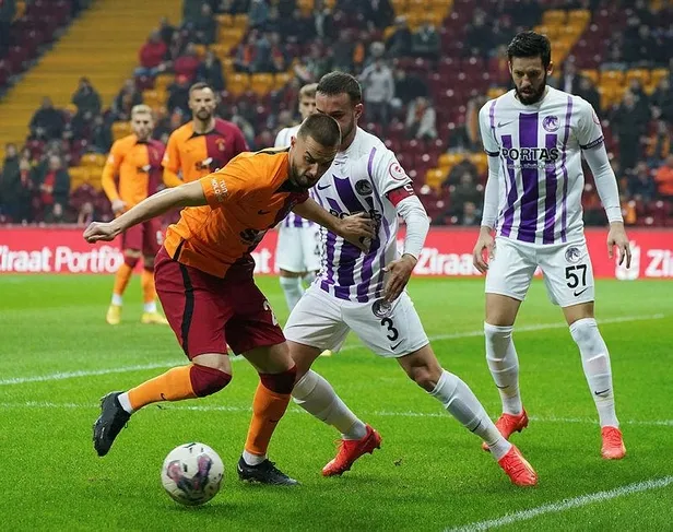 galatasaray-ziraat-turkiye-kupasi-5tur-macinda-keciorengucunu-tek-golle-gecmeyi-basardi-1671739743295.jpeg Galatasaray, Ziraat Türkiye Kupası 5.tur maçında Keçiörengücü'nü tek golle geçmeyi başardı-7