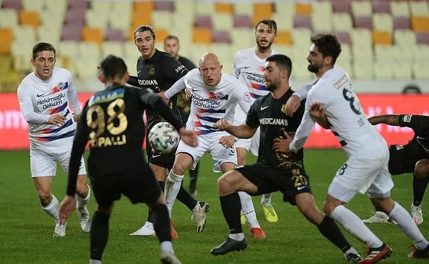 yeni-malatyaspor-ziraat-turkiye-kupasinda-adini-son-16ya-yazdirdi-1608047945607.jpeg Yeni Malatyaspor, Ziraat Türkiye Kupası'nda adını son 16'ya yazdırdı! Yeni Malatyaspor - Hekimoğlu Trabzon golleri izle-3