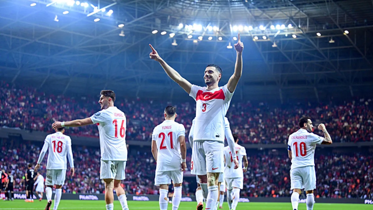 Merih Demiral'dan 15 ay sonra duble