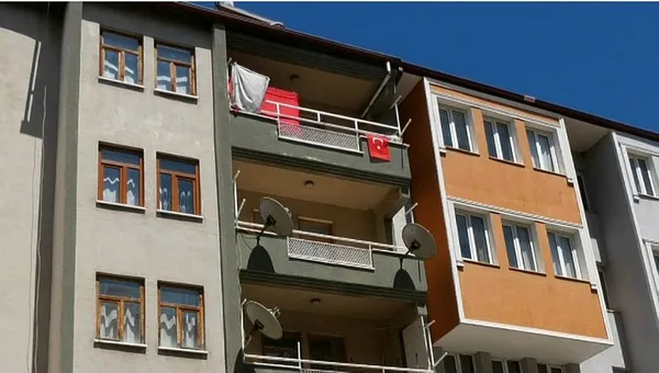 gunun-en-korkunc-haberi-anne-ve-babasini-katletti-1590240284543.jpg Günün en korkunç haberi! Anne ve babasını katletti-1