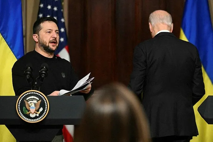 bidendan-ukraynaya-destek-cumhuriyetcilere-sert-tepki-1702430068690.jpeg Polonya’dan darbe yiyen Ukrayna’ya Biden'dan destek! Cumhuriyetçilere sert tepki-4