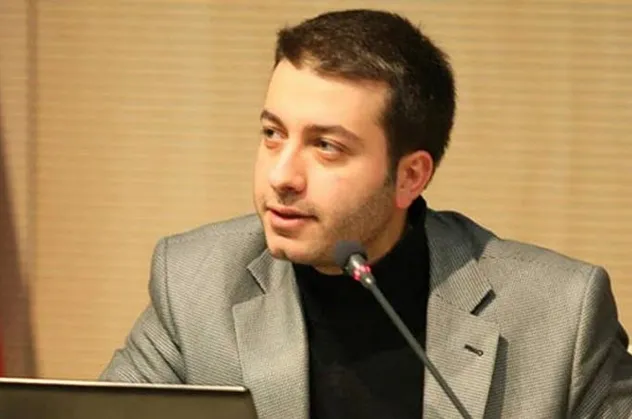 Son dakika: MİT mensubunu ifşa skandalının ardından Yeniçağ karıştı! Eski GYY Batuhan Çolak'a suç duyurusu