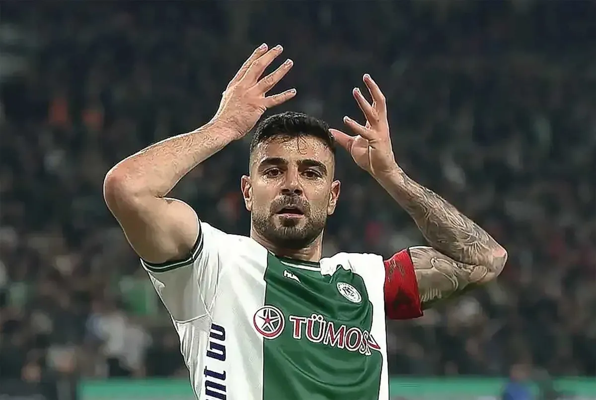 fenerbahce-adil-demirbag-transferi-icin-teklifini-artiriyor-1788515026386.jpeg Fenerbahçe'den son gün Adil Demirbağ hamlesi! Resmi açıklama geldi-5
