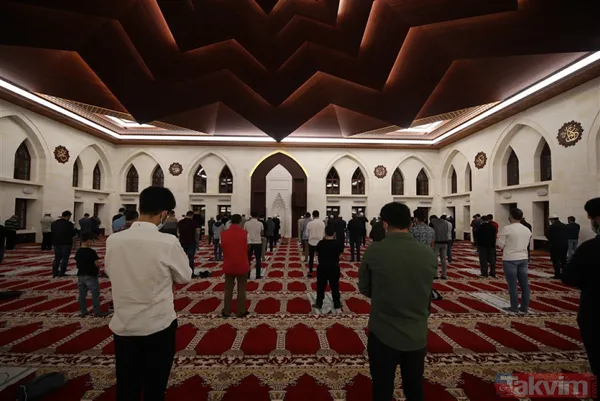 Bin aydan daha hayırlı olan Kadir Gecesi tüm yurtta idrak edildi: Filistinli mazlumlara dua edildi - 18