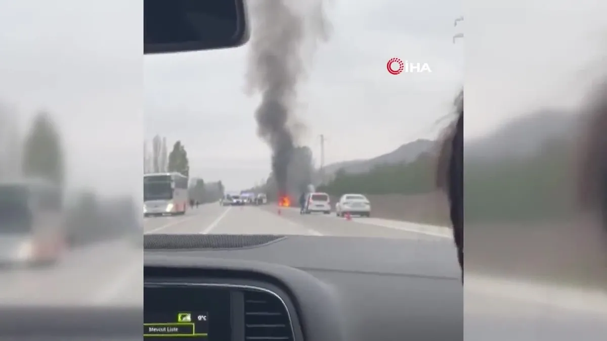 Erzincan'da feci kaza: 5 ölü