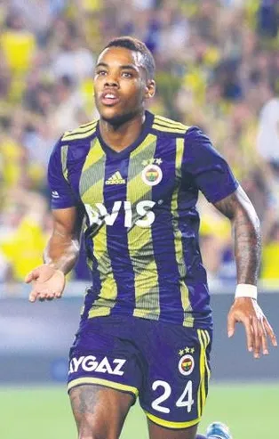 Fenerbahçeli Garry Rodrigues: 1 yıl daha buradayım!