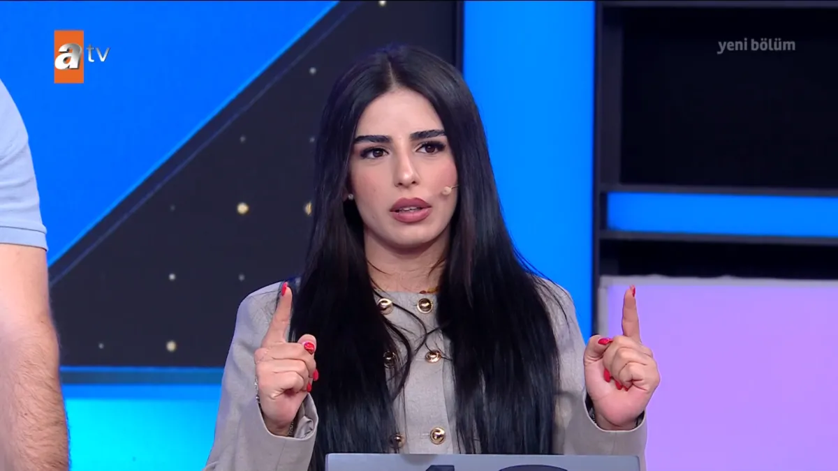 var-misin-yok-musunda-alti-kiz-kardesiyle-buyuyen-umutun-hayat-hikayesi-diyarbakirdan-adanaya-uzanan-mucadele-1792531353318.png Var Mısın Yok Musun'da Altı kız kardeşiyle büyüyen Umut’un Diyarbakır’dan Adana’ya uzanan mücadelesi-9