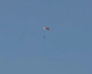 Düşen uçağın pilotu Türkmenlerin elinde