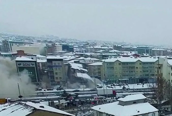 Felaket havadan görüntülendi