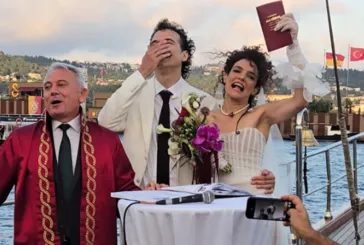 Ünlü oyuncu Hare Sürel dünyaevine girdi: Kuruçeşme’de sade tören