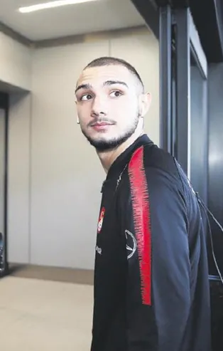 Ahmed Kutucu’dan Almanlar’a tokat gibi cevap