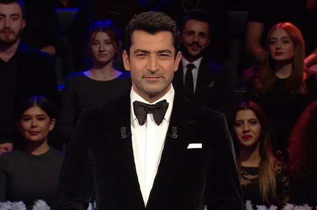 1982'de David Grundman'ın ateş ettiği 8 metre uzunluğundaki hangi bitki devrilerek ölümüne neden oldu?