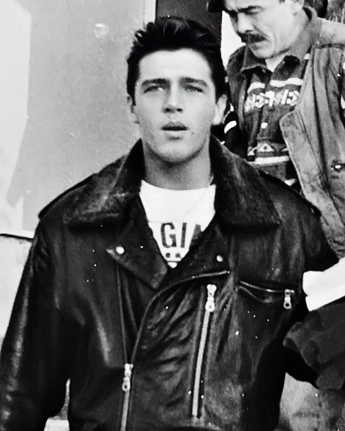 Hakan Ural gençlik yıllarına döndü: Yeşilçam oyuncusu olan annesini böyle andı - 6