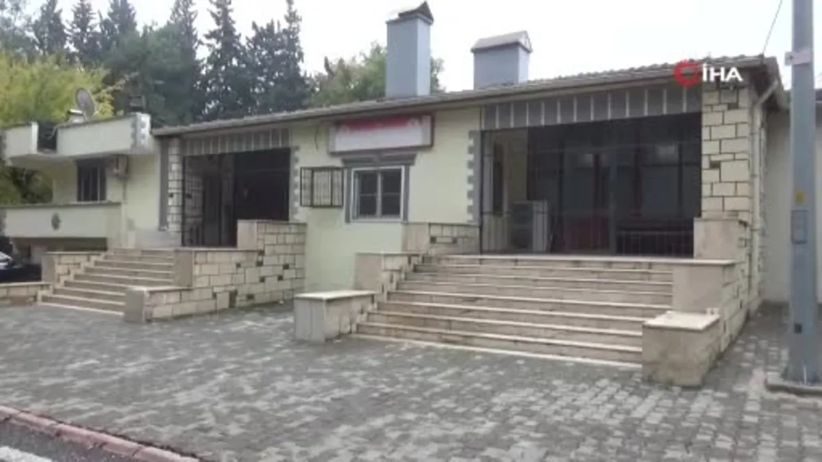 Gaziantep'in Yavuzeli ilçesinde yaşlı bir adam arazisindeki yangını söndürmek isterken öldü