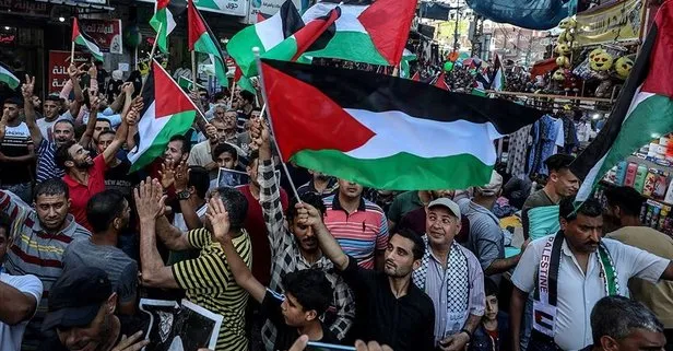 Filistinli gruplar Gazze’de İsrail’in ’İlhak’ planına karşı yürüdü