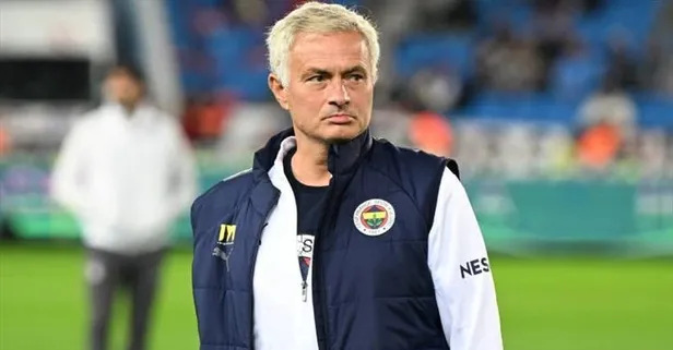 Jose Mourinho Alkmaar yenilgisi sonrasında oyuncularını sert sözlerle eleştirdi