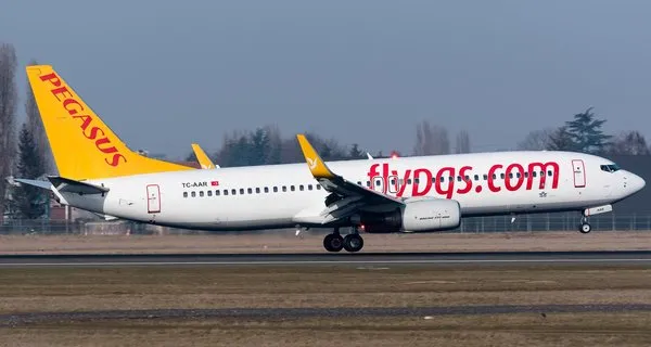 Pegasus Ucagi Sabiha Gokcen Havalimani Nda Yeni Bir Kazayi Ucuz Atlatti Takvim