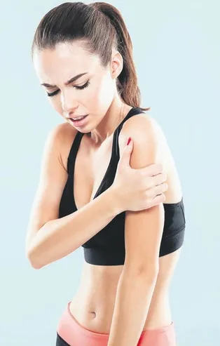 Omuz sıkışması uykuları kaçırır! Uzmanlar tedavi yöntemlerini açıkladı