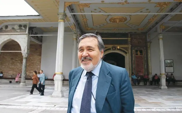 İlber Ortaylı'nın askerlik fotoğrafı sosyal medyayı salladı! O detay dikkatlerden kaçmadı-2