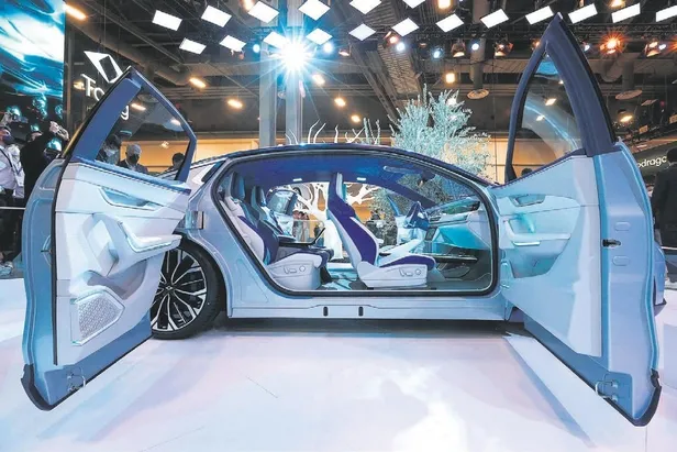 togg-hesapli-olacak-yerli-otomobili-tercih-edene-indirim-1663790440630.jpeg TOGG hesaplı olacak! Yerli otomobili tercih edene indirim-3