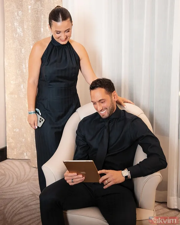 2017 Yılında Masalsı Bir Düğünle Hayatlarını Birleştiren Hakan Çalhanoğlu Ve Çocukluk Aşkı Sinem Çalhanoğlu, Mutluluklarını Liya, Ayaz Ve Asil Can Adını...