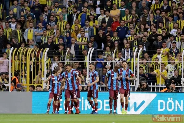 Ali Koç'a Şok! İlk Tepki Geldi... Süper Lig'de Tarihinin En Kötü Sezonunu Yaşayan Ve Ligde Topladığı 34 Puanla 14. Sırada Kalan Fenerbahçe'de Taraftarlar, İlk...