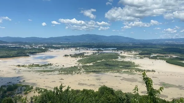 karadeniz-sele-teslim-oldu-dereler-tasti-yollar-gole-dondu-evleri-su-basti-ankara-istanbul-yonu-trafige-kapali-1688994793929.jpg Karadeniz sele teslim oldu: Dereler taştı, yollar göle döndü, evleri su bastı! Ankara-İstanbul yönü trafiğe kapalı... | Zonguldak, Bartın, Bolu son durum-11