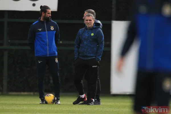 F.Bahçe Milli Arada Transfer Çalışmaları İçin Mesaisini Sıklaştırdı.